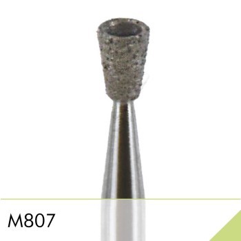 M807
